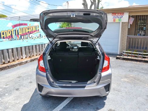 Used 2015 Honda Fit EX image 38
