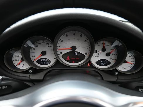 Used 2012 Porsche 911 Carrera 4S AWD/4WD image 10