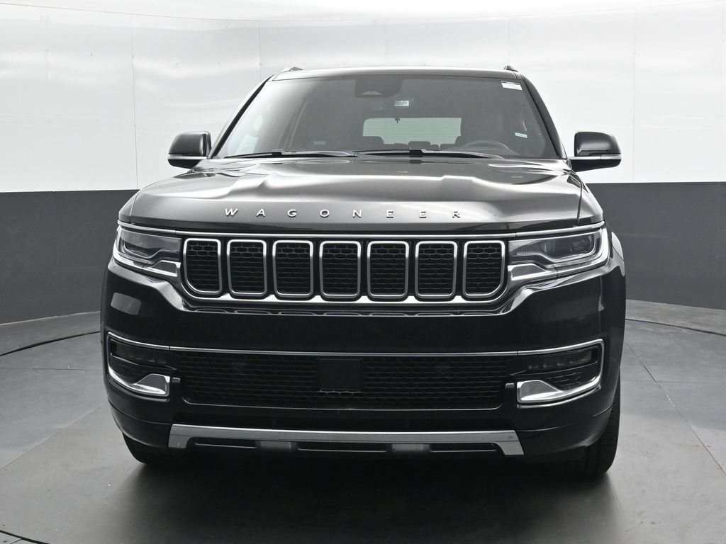 Used 2024 Jeep Wagoneer Series III AWD/4WD image 8