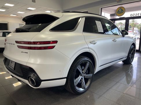 Used 2025 Genesis GV70 3.5T Sport w/ Sport Prestige Package AWD/4WD image 5