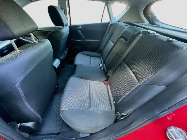 Used 2013 MAZDA MAZDA3 i Touring FWD image 23