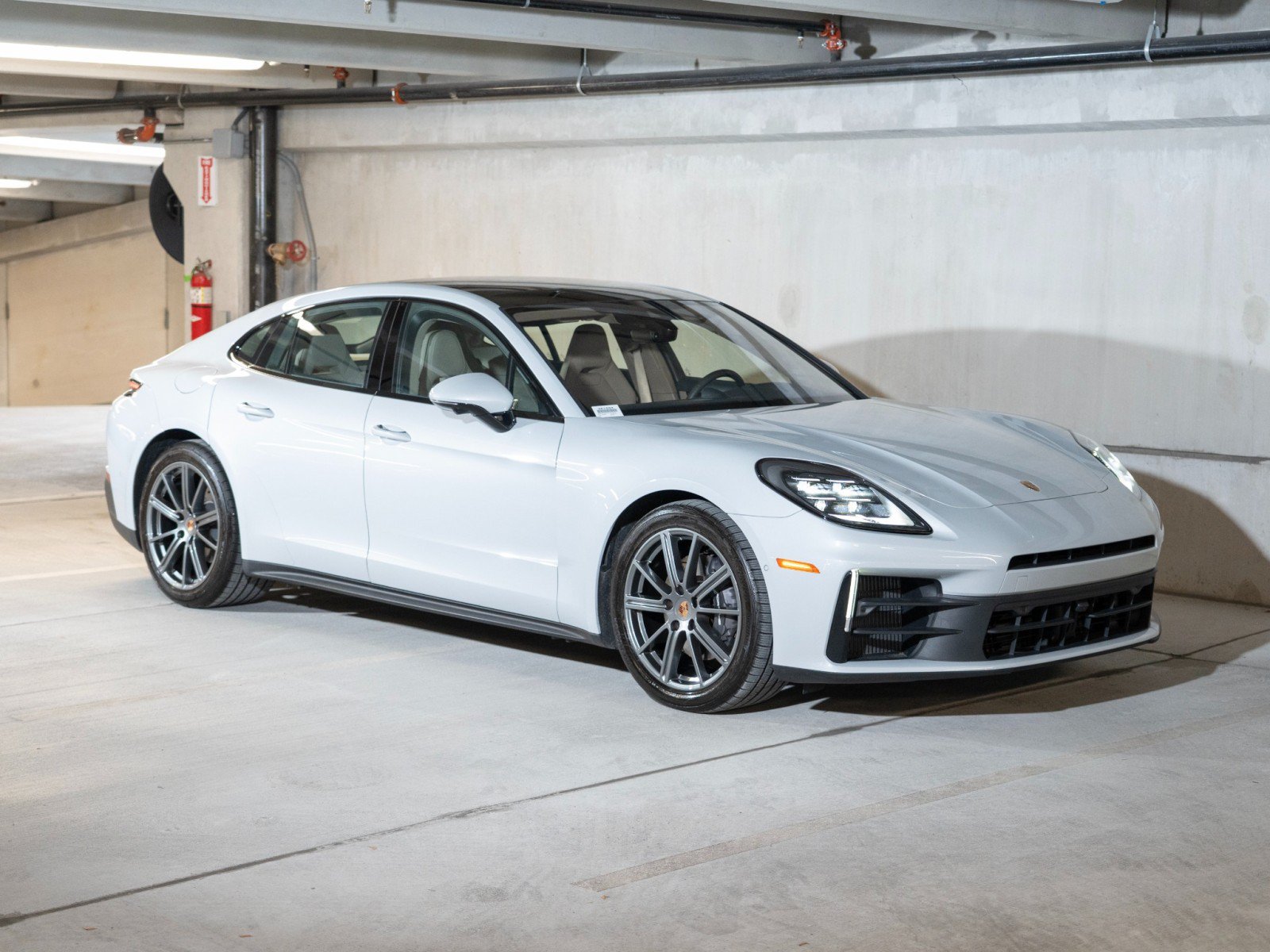 Certified 2026 Porsche Panamera RWD image 7