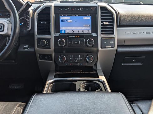 Used 2019 Ford F350 Lariat AWD/4WD image 11