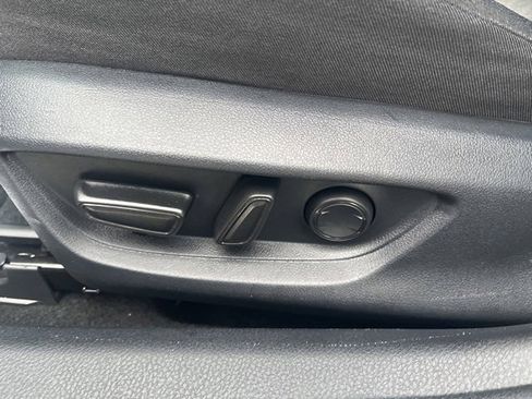 Used 2025 Toyota Camry LE image 18