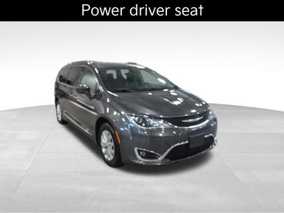 Used 2018 Chrysler Pacifica Touring-L