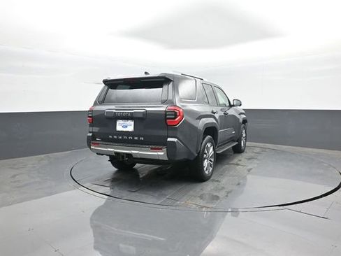 Used 2025 Toyota 4Runner Limited AWD/4WD image 7