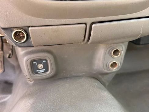 Used 2005 Toyota Tundra W/T AWD/4WD image 12
