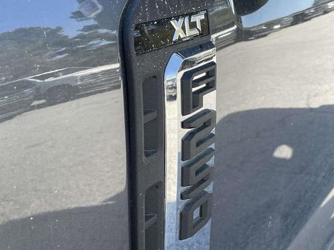 New 2026 Ford F250 XLT image 7