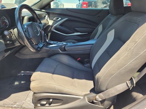 Used 2022 Chevrolet Camaro LT image 25