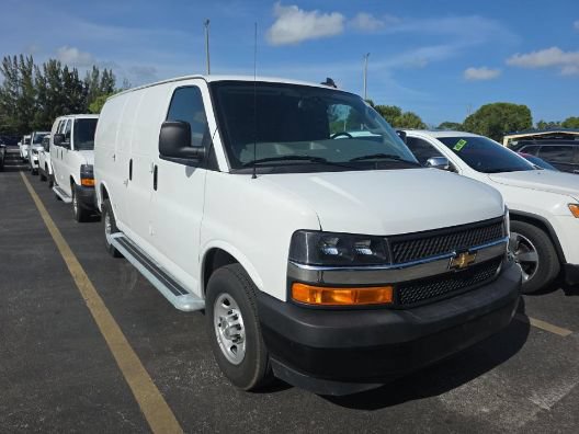 Used 2025 Chevrolet Express 2500 w/ Driver Convenience Package RWD image 1
