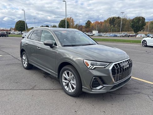 New 2025 Audi Q3 2.0T Premium image 1