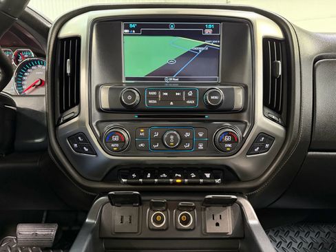 Used 2019 Chevrolet Silverado 2500 LTZ w/ Duramax Plus Package image 21