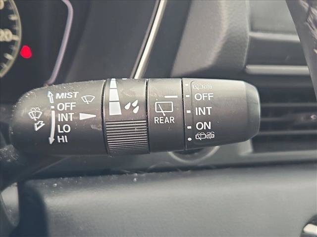 Used 2025 Honda Pilot Touring image 16