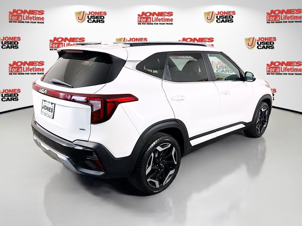 Certified 2024 Kia Seltos SX AWD/4WD image 17