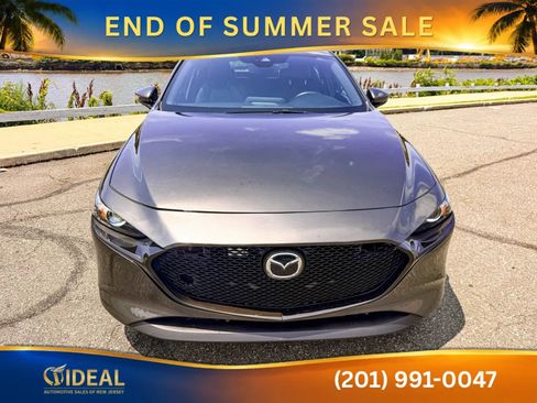 Used 2023 MAZDA MAZDA3 s FWD image 3