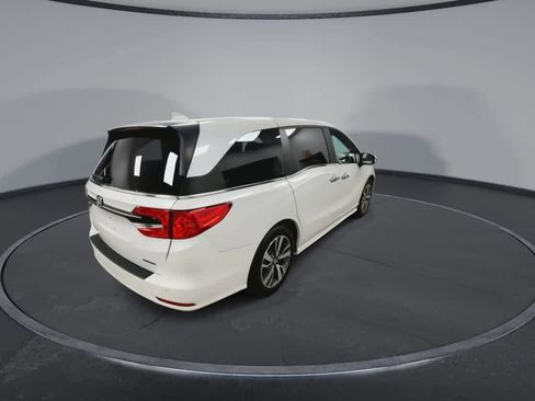 Used 2023 Honda Odyssey Touring image 8