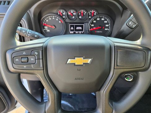 Certified 2025 Chevrolet Silverado 1500 Custom image 21