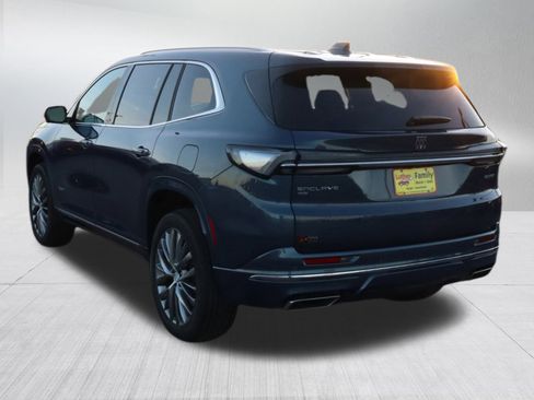 New 2026 Buick Enclave Avenir image 5