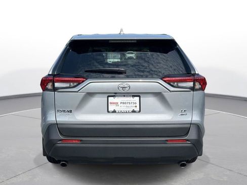 Used 2025 Toyota RAV4 LE AWD/4WD image 24