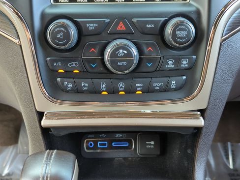 Used 2017 Jeep Grand Cherokee Summit w/ Platinum Series Group RWD image 17