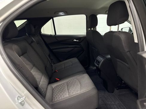 Used 2018 Chevrolet Equinox LT AWD/4WD image 34
