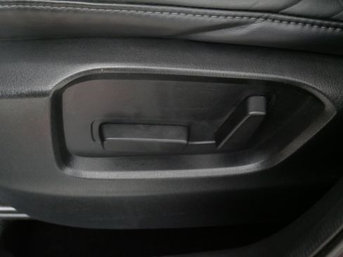 Used 2019 MAZDA CX-5 Touring image 19