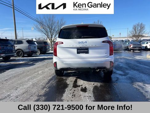 Certified 2024 Kia Telluride S w/ S Sunroof Package image 12