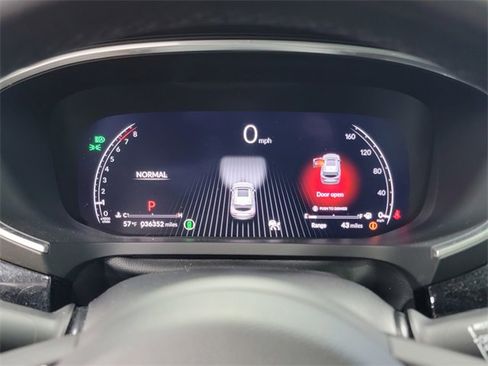 Certified 2023 Acura MDX SH-AWD w/ Technology Package image 30