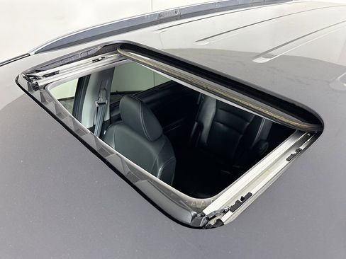 Used 2019 Honda Pilot Touring image 24