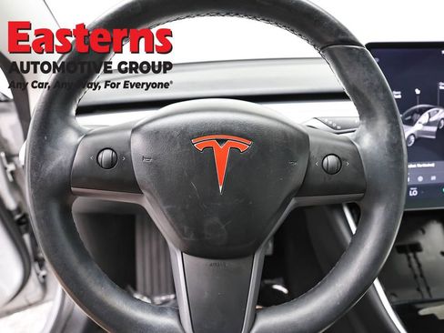 Used 2018 Tesla Model 3 Long Range AWD/4WD image 10