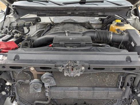 Used 2014 Ford F150 XLT w/ XLT Chrome Package image 36