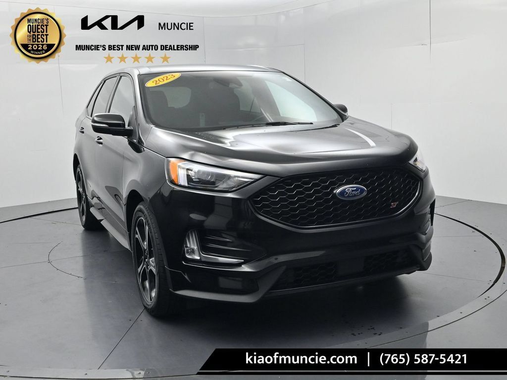 Used 2023 Ford Edge ST AWD/4WD image 2