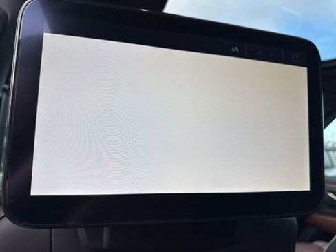 Used 2023 GMC Yukon XL Denali Ultimate image 18