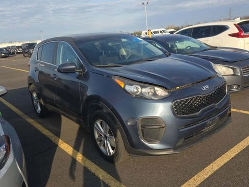 Used 2018 Kia Sportage LX image 1