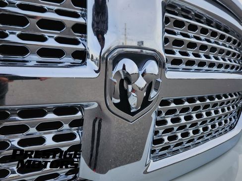 Used 2017 RAM 1500 Laramie image 12