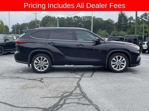 Used 2020 Toyota Highlander Limited AWD/4WD image 6