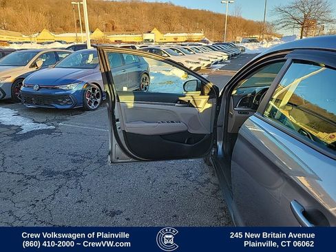 Used 2018 Hyundai Elantra Value Edition image 37
