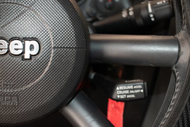 Used 2008 Jeep Wrangler X AWD/4WD image 19