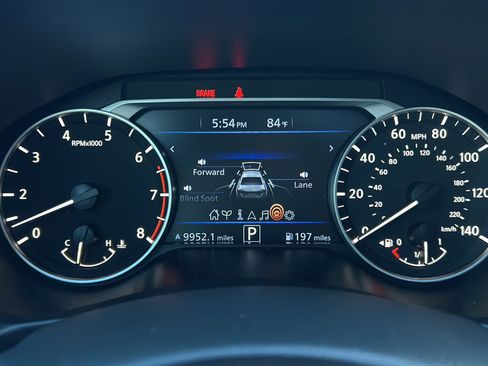 Used 2023 Nissan Altima 2.5 SR w/ SR Premium Package FWD image 26