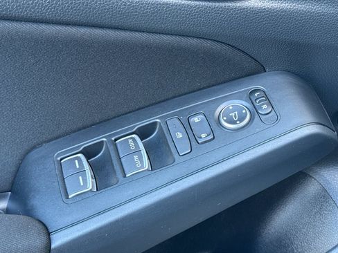 Used 2023 Honda Civic LX image 14