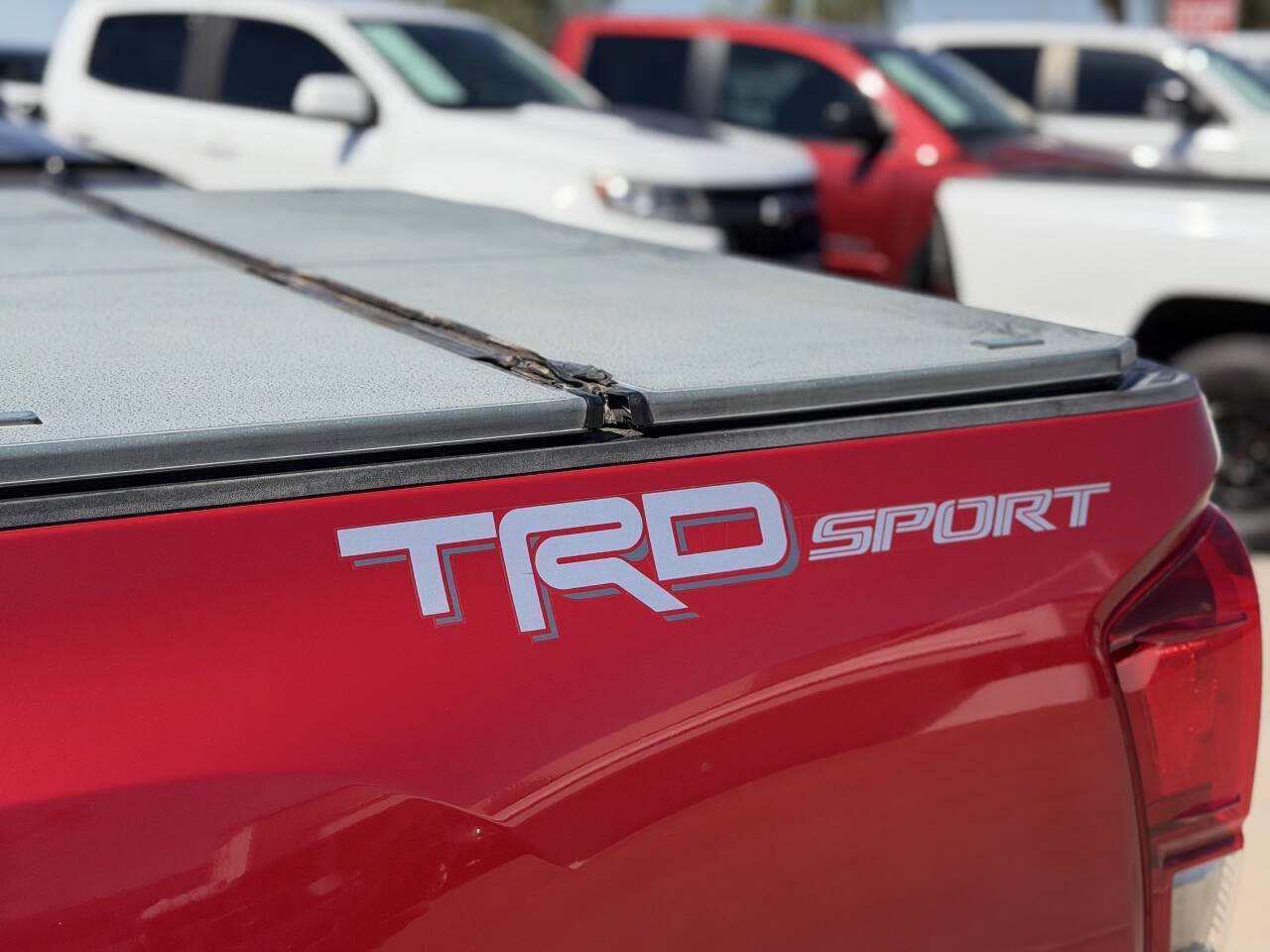 Used 2017 Toyota Tacoma TRD Sport w/ Premium & Technology Package RWD image 7