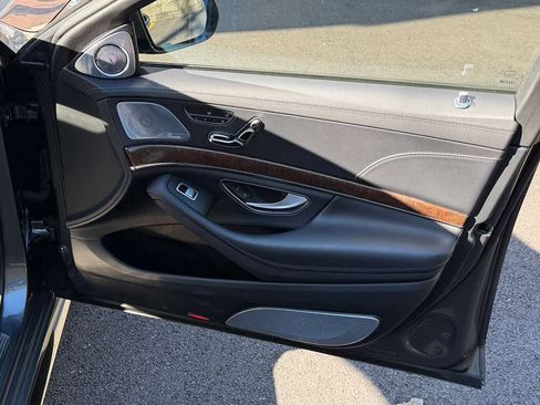 Used 2018 Mercedes-Benz S 63 AMG 4MATIC Sedan image 16