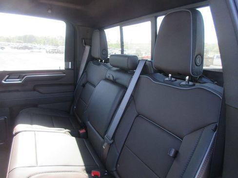 New 2026 GMC Sierra 2500 Denali w/ Denali Reserve Package AWD/4WD image 14