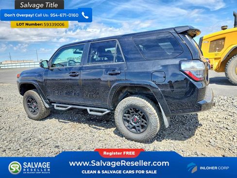 Used 2016 Toyota 4Runner SR5 AWD/4WD image 3