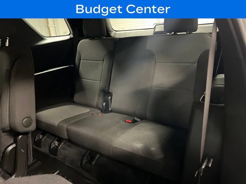 Used 2023 Chevrolet Traverse LT AWD/4WD image 14