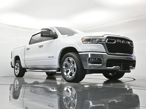 Used 2025 RAM 1500 Big Horn RWD image 38