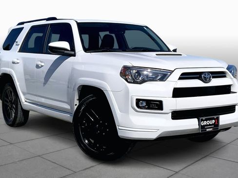 Used 2023 Toyota 4Runner TRD Sport image 3