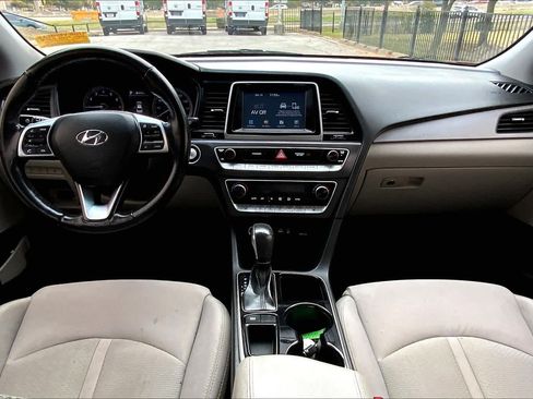 Used 2019 Hyundai Sonata SEL FWD image 13