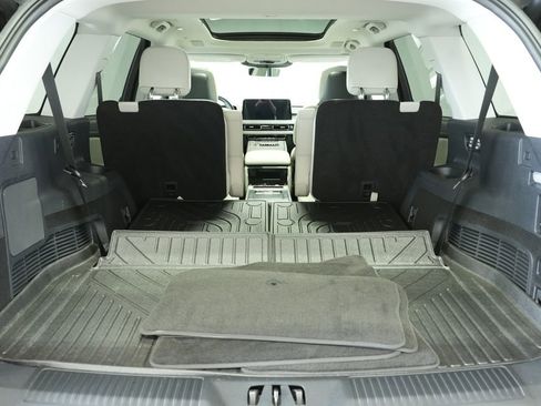 Used 2025 Lincoln Aviator Reserve w/ Equipment Group 201A image 34