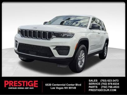 New 2025 Jeep Grand Cherokee Laredo w/ Luxury Tech Group I